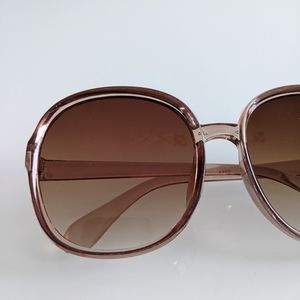 Oversized, gradient, translucent cream/beige sunglasses